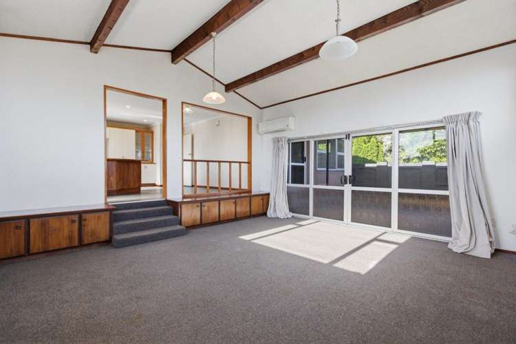 18 Olivine Street 11233_4