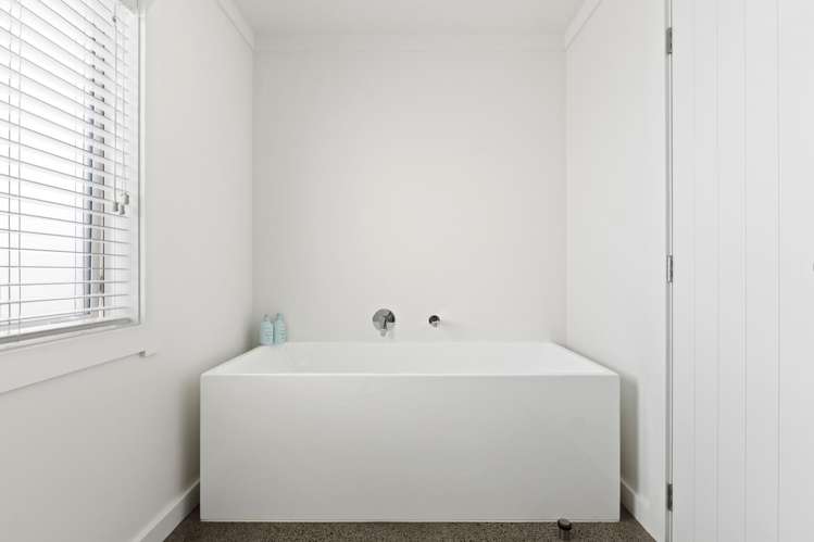 12 Tuamotu Park Wainui_20