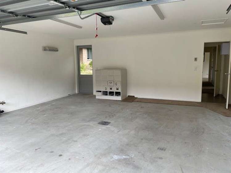 11 Hector Close Kingston_11