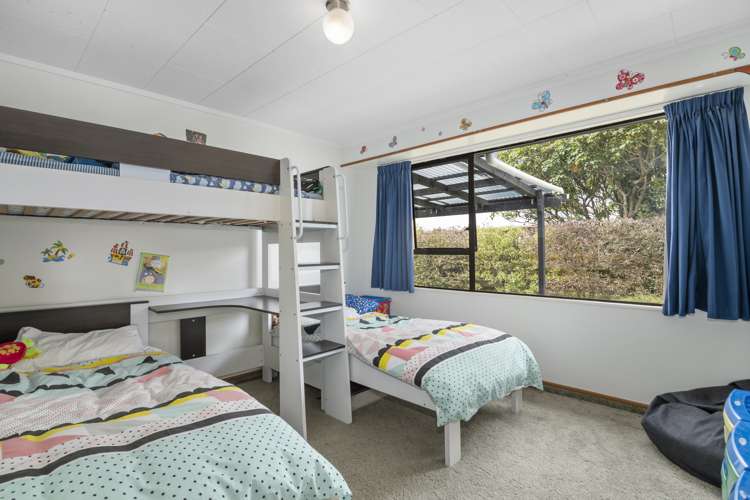 11 Lord Auckland Road Wakefield_10