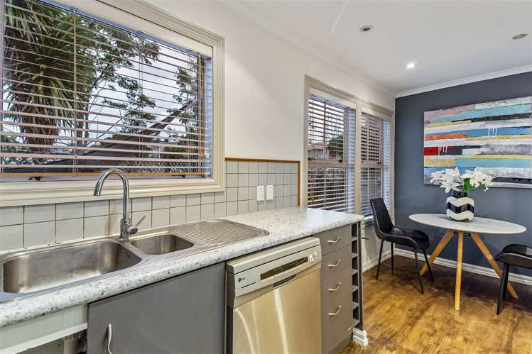 45 Beaubank Road Kelston_8