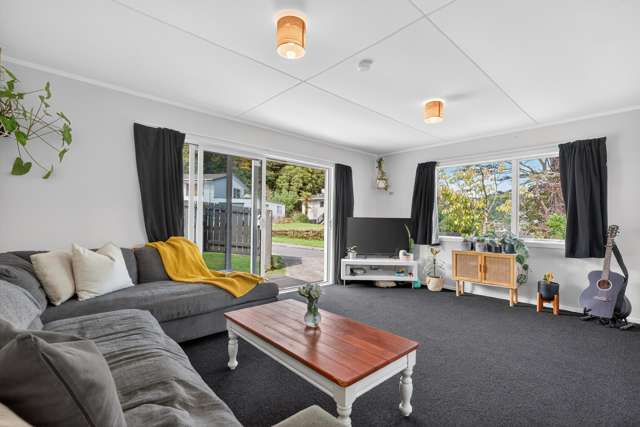 2 Takanini Grove Stokes Valley_4