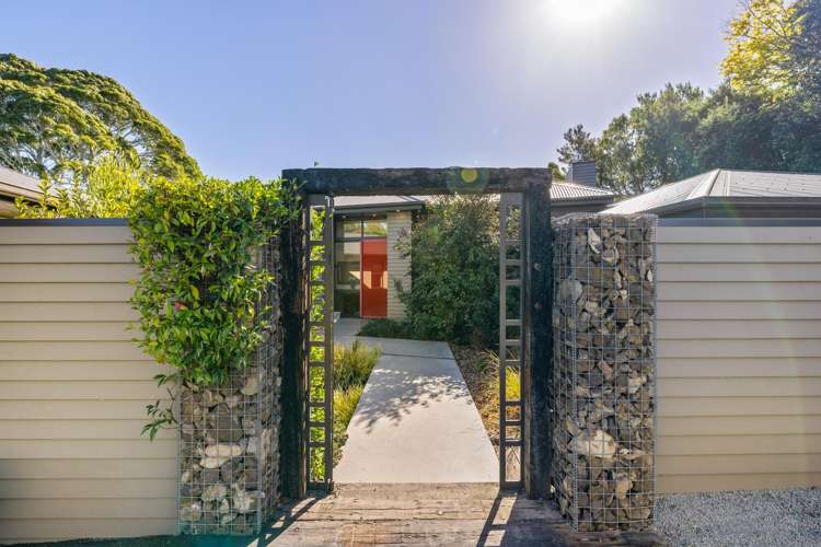 200 Kennedys Bush Road Kennedys Bush_22