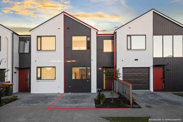 Modern, Rare & Ready to Move In