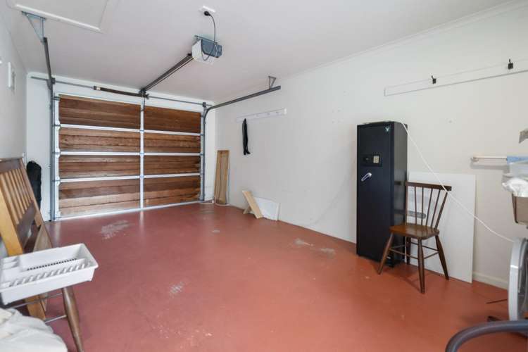 8 Shakespeare Way Kelvin Grove_12