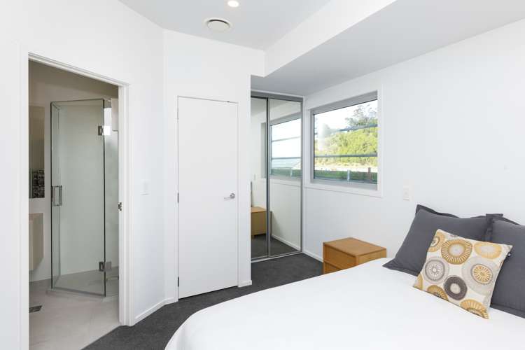 307/4 Reads Quay Gisborne Central_5