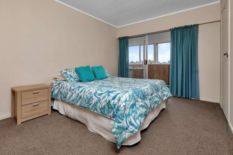 15 Pyle Road West One Tree Point_21