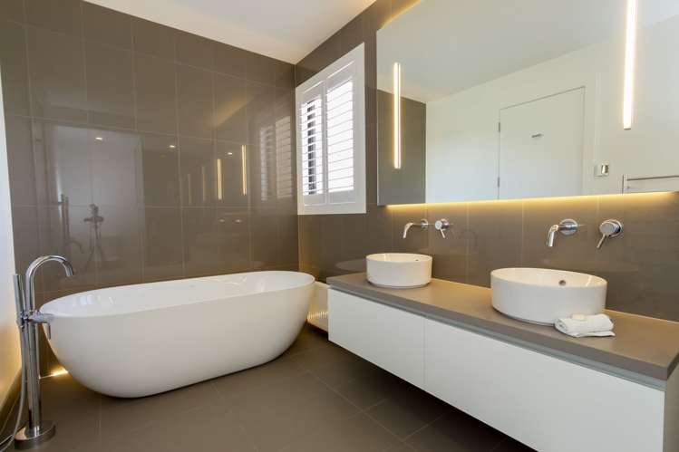 4 Hovingham Court Jacks Point_14