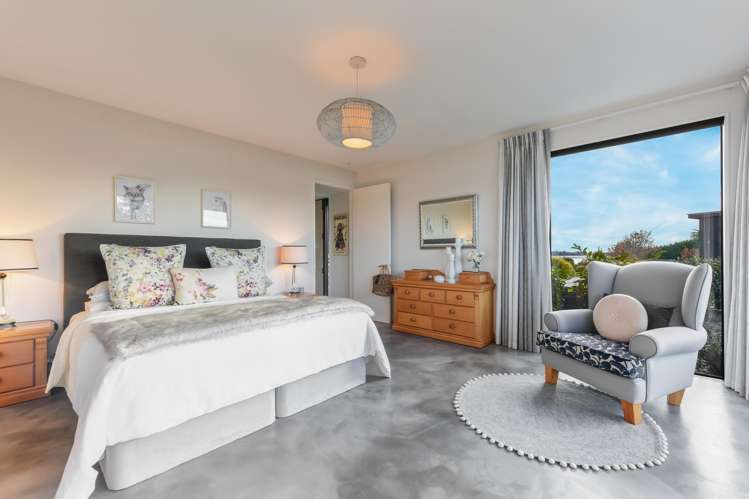 128 Hoddy Road Redwood Valley_17