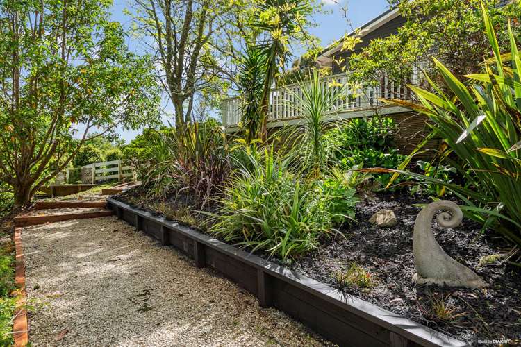 19 Attwood Road Paremoremo_17