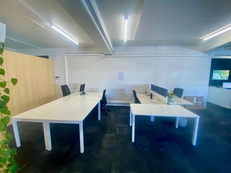 5 Byron Street City Centre_4