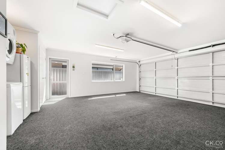 23 Ashington Road Silverstream_16