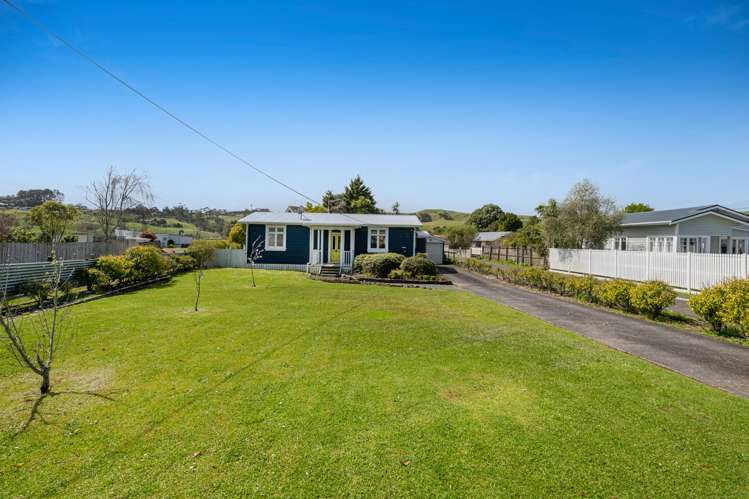 40 Awaroa Road Helensville_16
