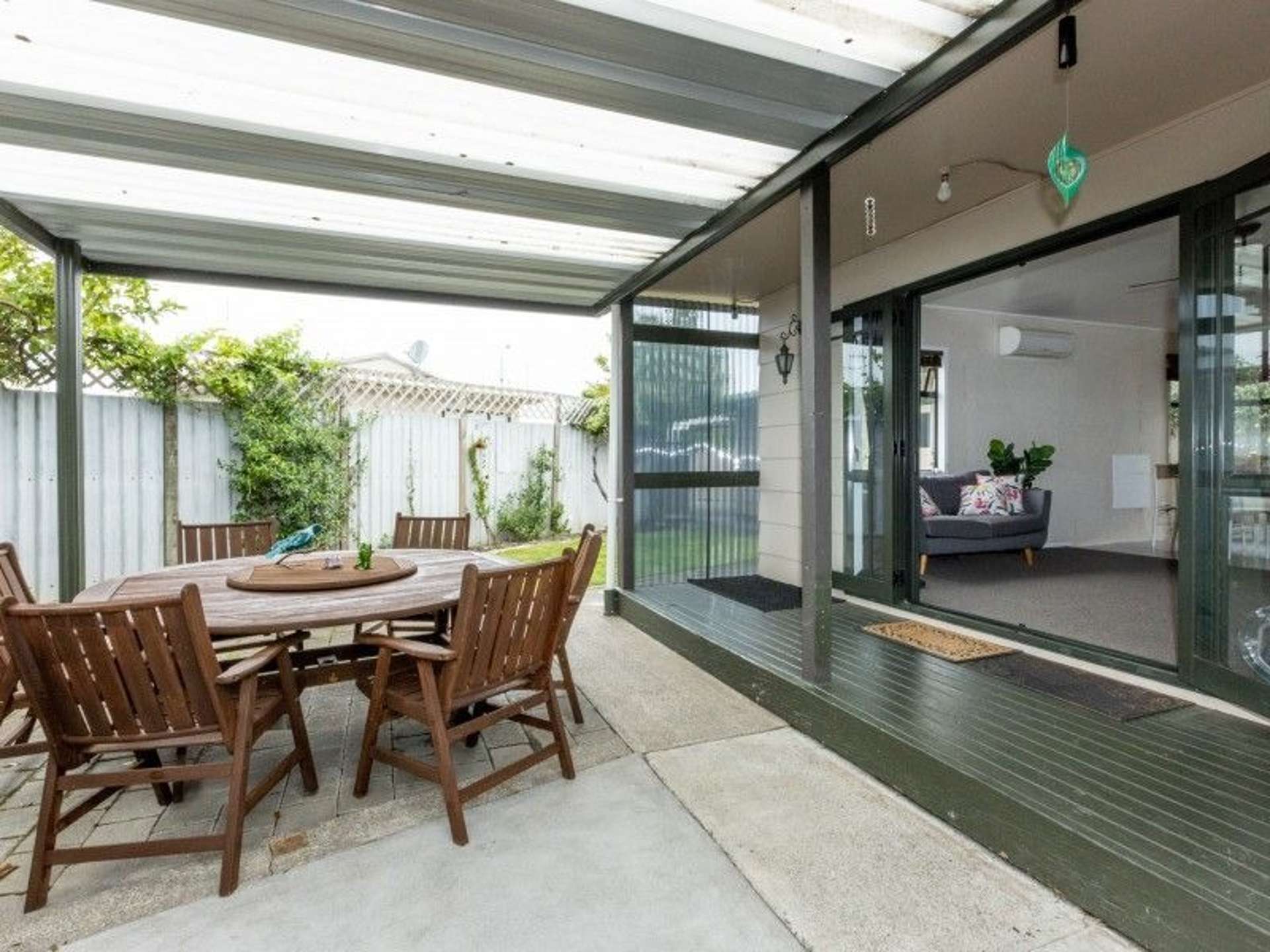 42A Townshend Crescent 10781_0