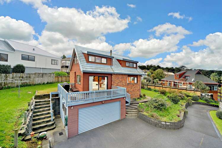 7 Cantua Close Totara Heights_2