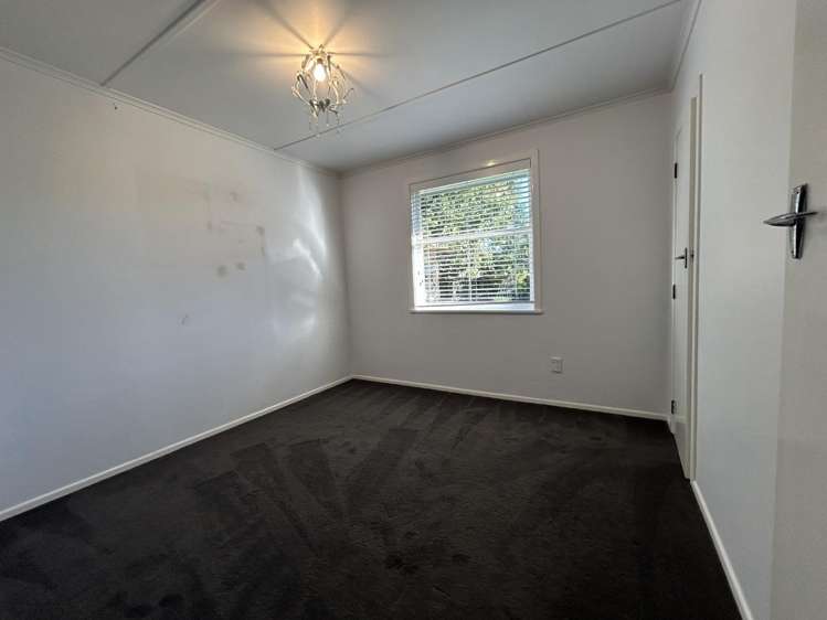8 Mabson Terrace 10754_13