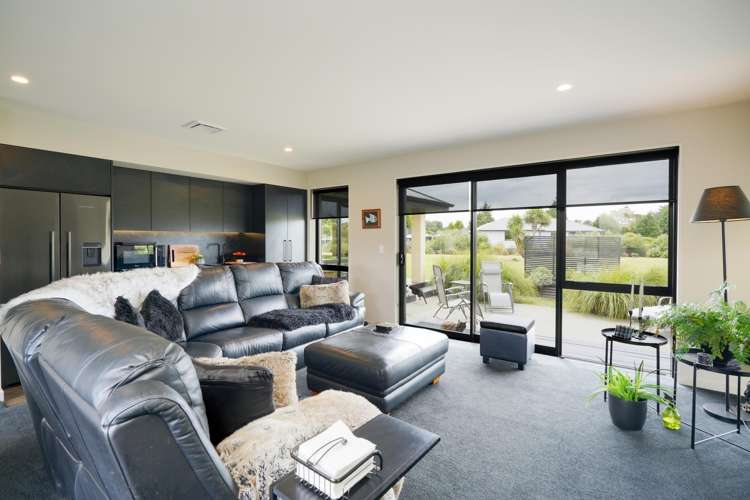 14 Kakariki Way Otatara_23