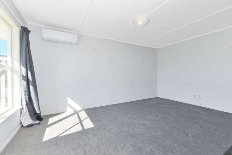 55 Amberley Avenue Te Atatu South_6