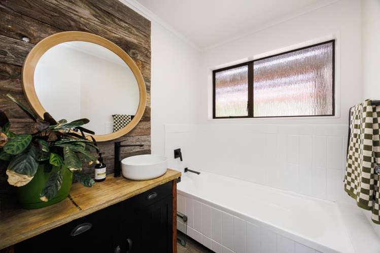 38 Russell Street Foxton_12