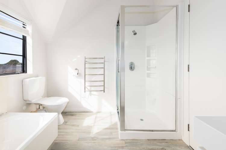 129 Seaview Road Paraparaumu Beach_12