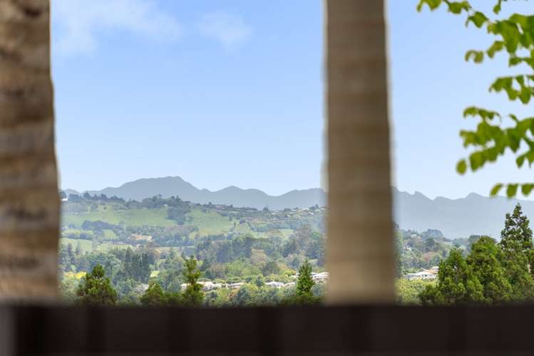 6 Atkins Way Ohauiti_5