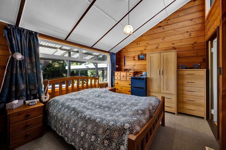 15 Fairbank Avenue Stratford_6