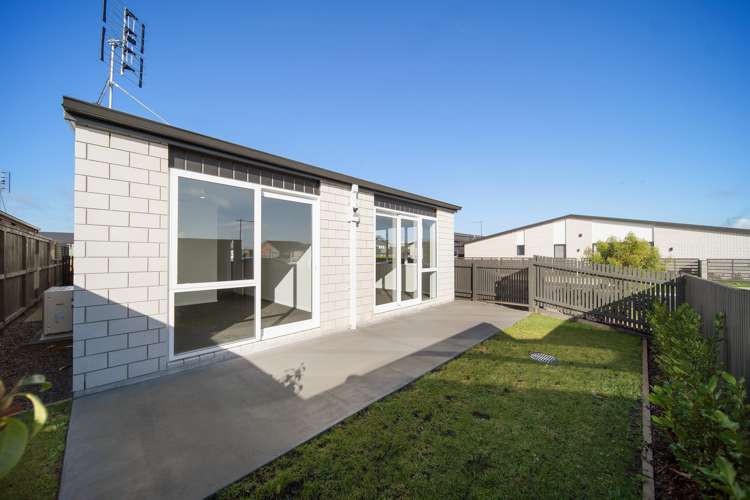 7 John Main Drive Ramarama_12