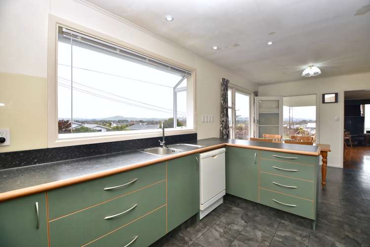 9 Puriri Crescent Masterton_5