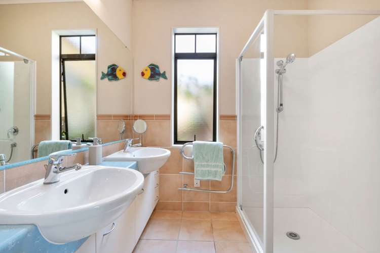 3 Pepperdine Place Albany_12