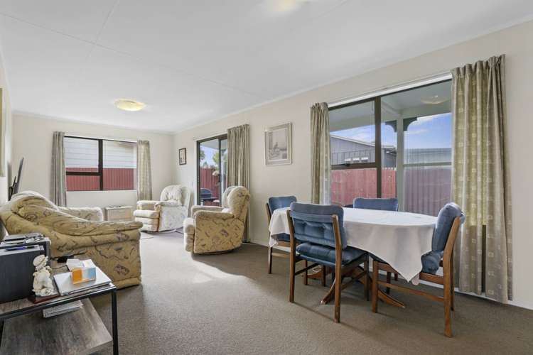 2/153 Spa Road Taupo_5