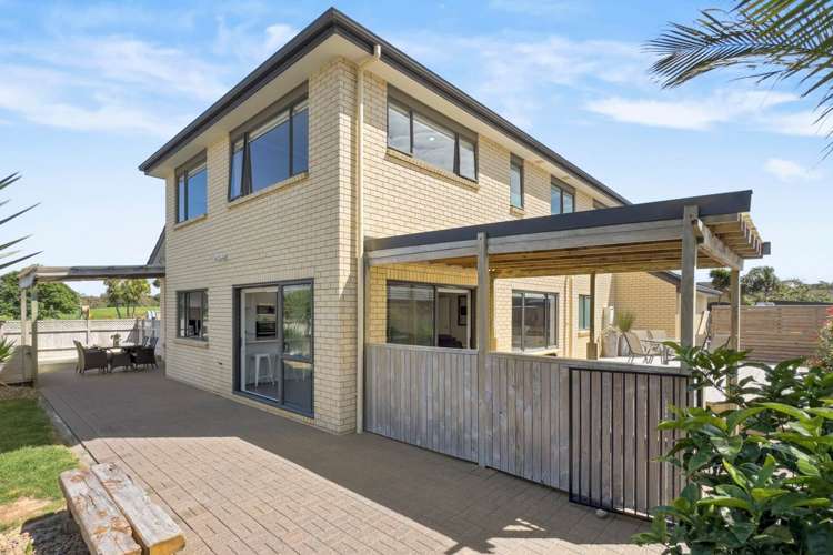 2 Allerton Place Wattle Downs_22