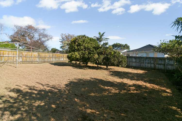 3 Yorkton Rise Mangere Bridge_5