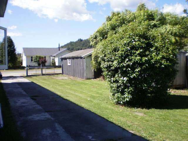 51 Church Street Reefton_2