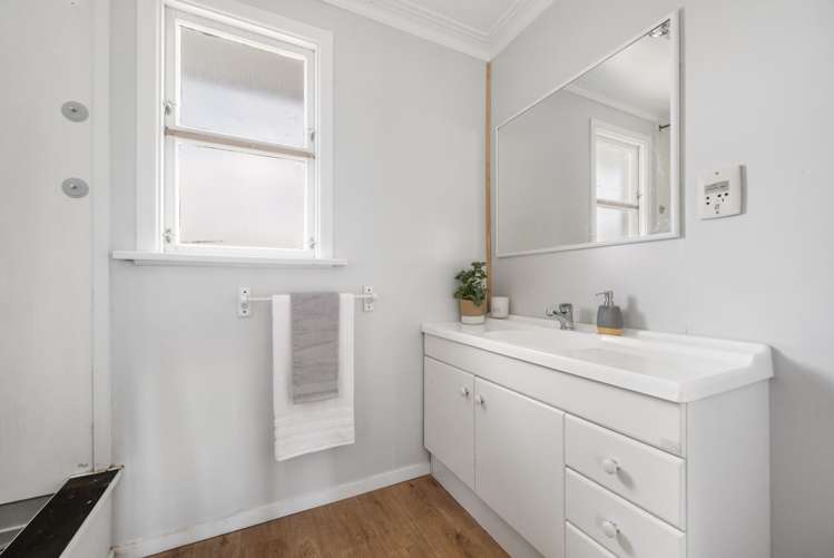 61 Russell Street Alexandra_13