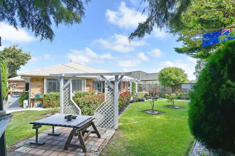 22 Sweet Waters Place Woolston_24