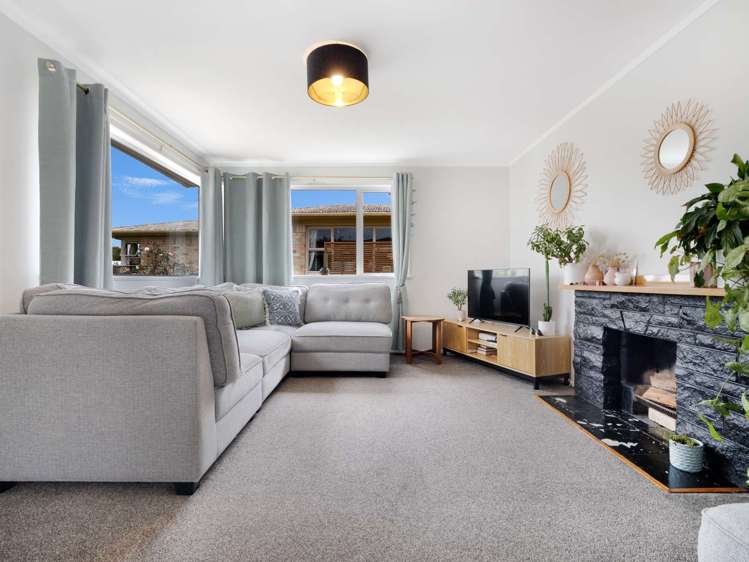 20 Keats Crescent Enderley_2