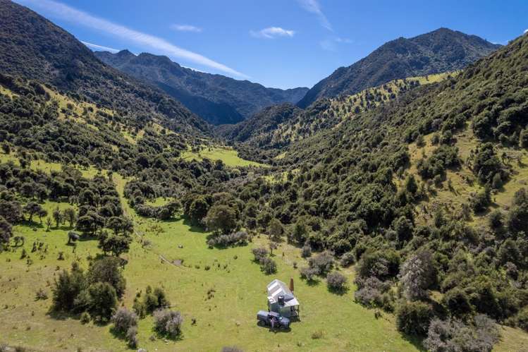 1180 Tyntesfield Road Waihopai Valley_13