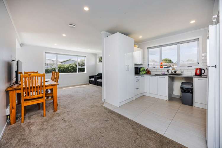 23 McDivitt street_3