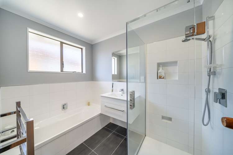 83 Pasadena Crescent Totara Park_11