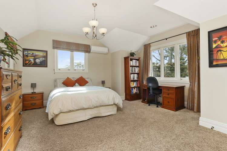 186 Boord Crescent Kumeu_15