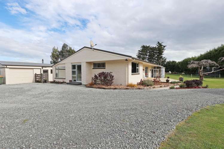 77 Millton Park Road Mill Road_35