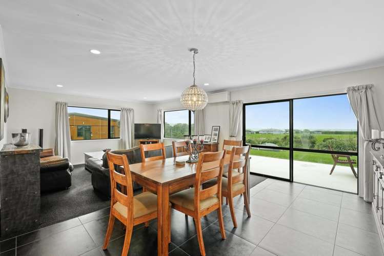 10 Waihinahina Way Mahia_10