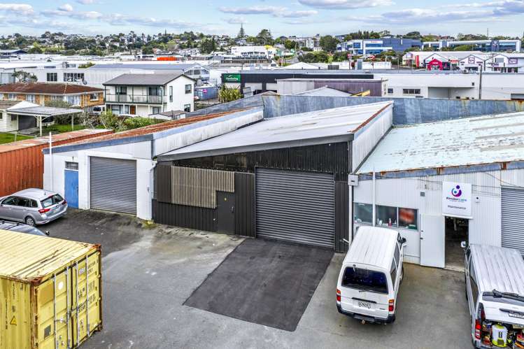 5/163 Target Road Wairau Valley_8