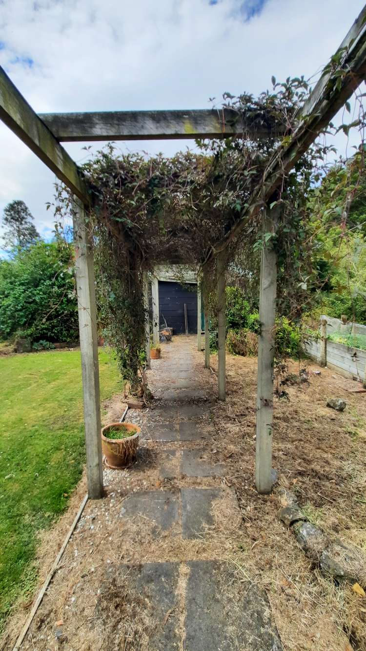 746 Clutha River Road Rongahere_47