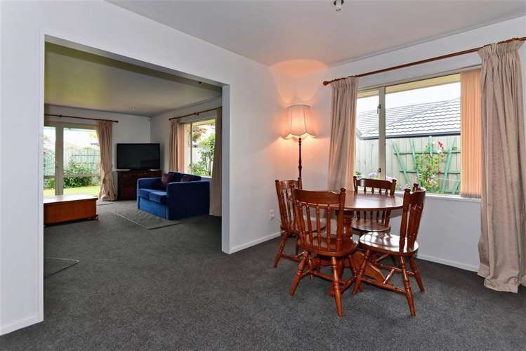 2/70 Brigham Drive Halswell_6