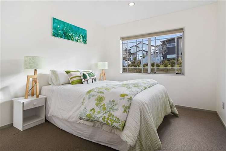 62 Lake Panorama Drive Henderson_13