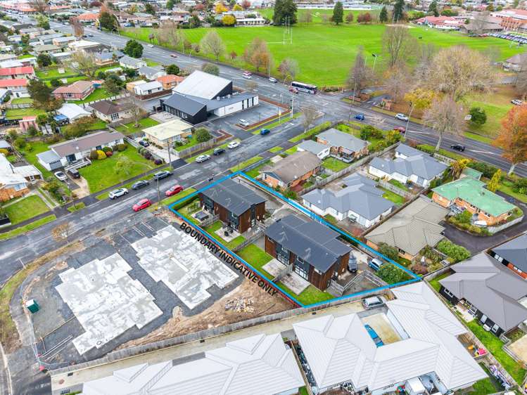 2-4/3 Elmira Avenue Chartwell_19