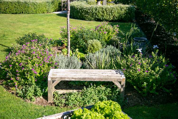 46 Plescher Crescent Leamington_25