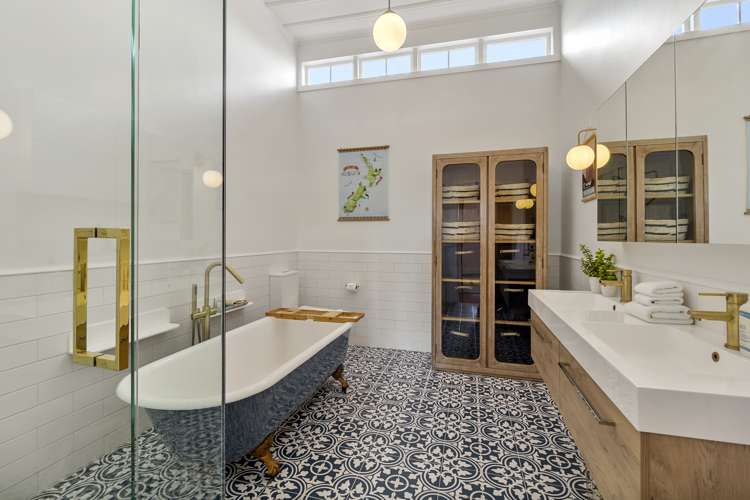 159 Victoria Road Devonport_15