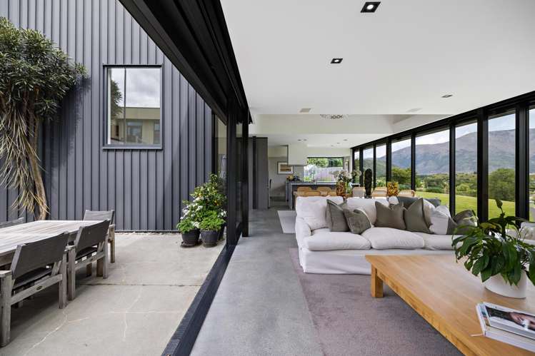 20 Advance Terrace Arrowtown_12